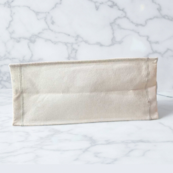 ❤️ Christian Dior LIMITED EDITION Large Book Tote DiorAmour Je T'aime  LIKE NEW✨ - Picture 14 of 17